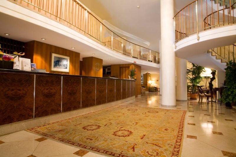 Hotel Cavour Milan Interior photo