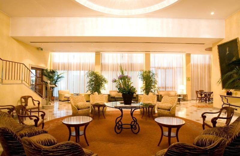 Hotel Cavour Milan Exterior photo